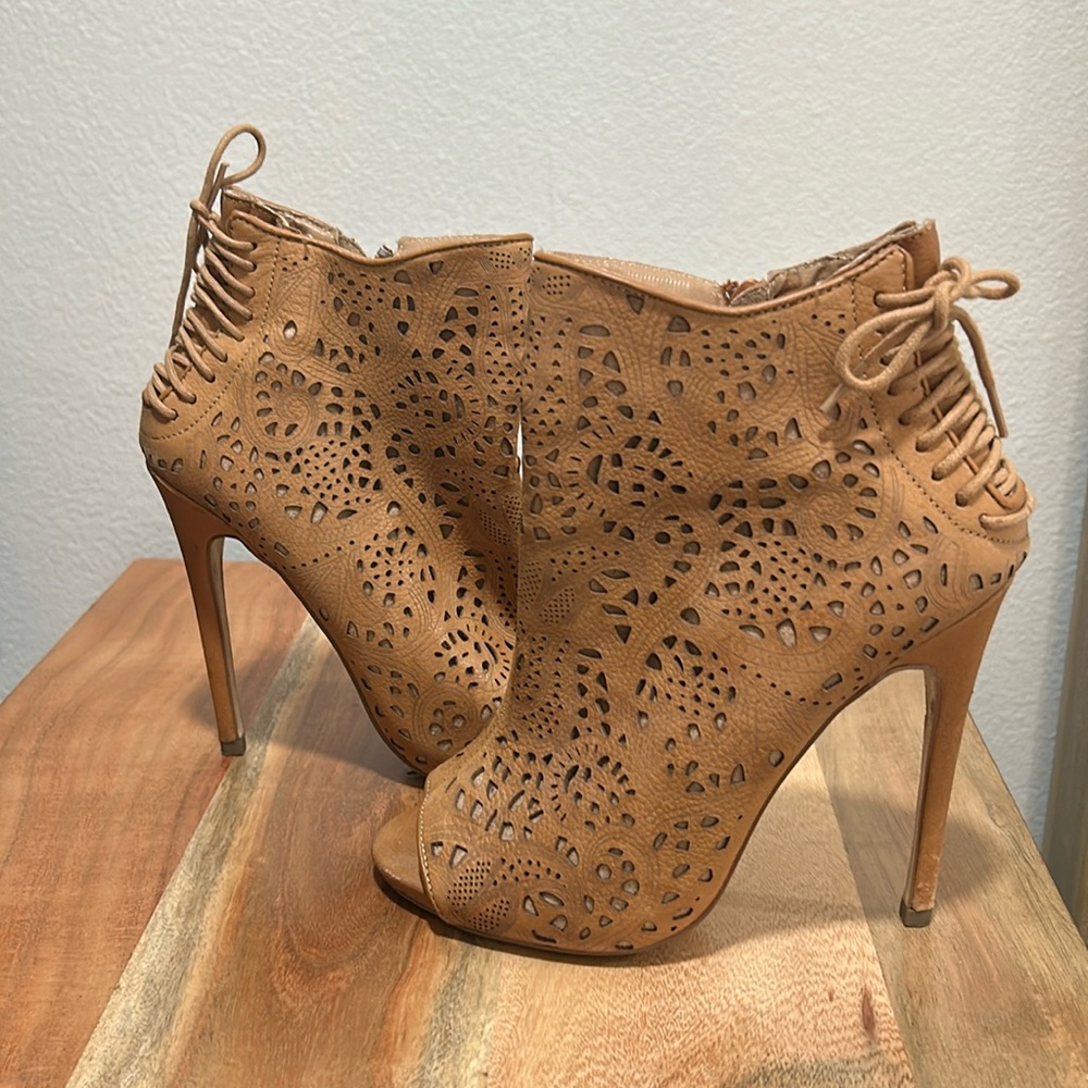 Steve Madden heels